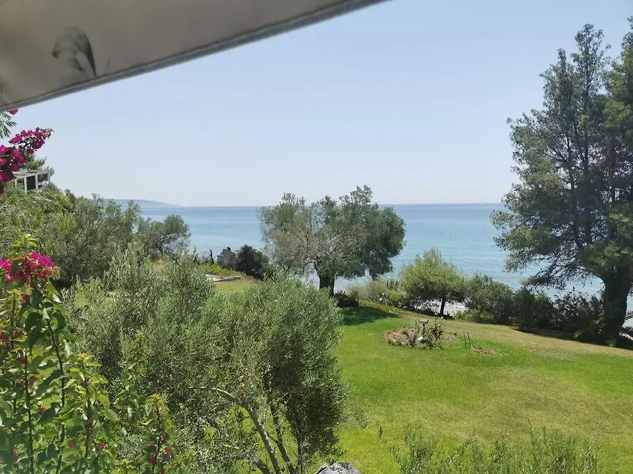 Απέραντο Γαλάζιο Le Grand Blue Apartment Mola Kalyva