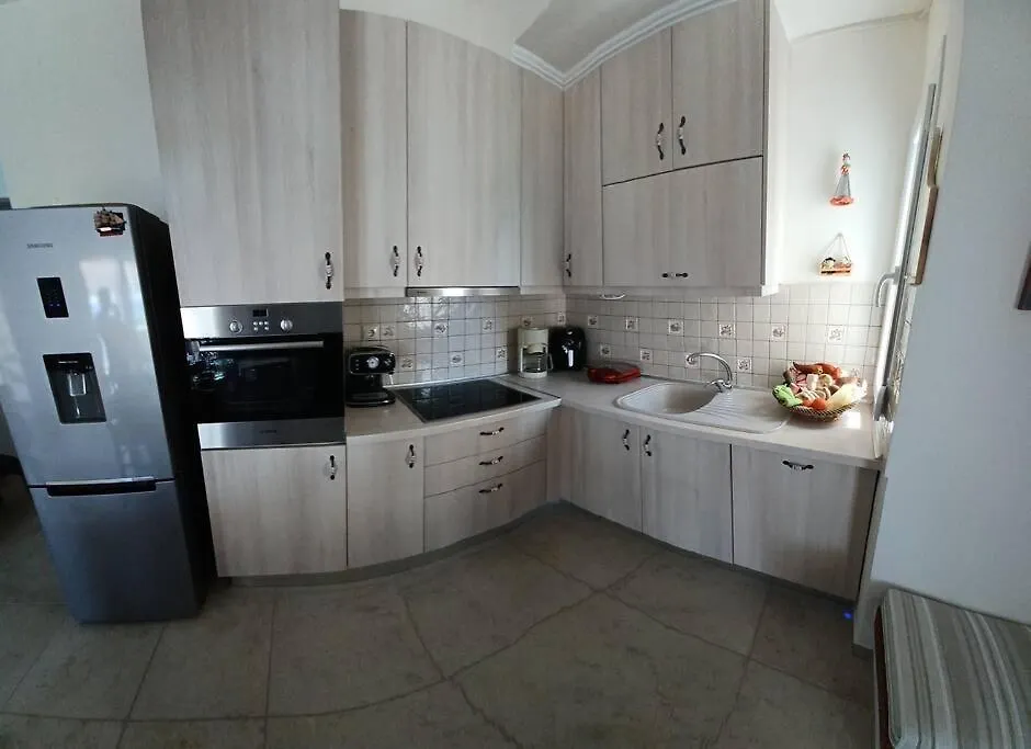 Απέραντο Γαλάζιο Le Grand Blue Apartment Mola Kalyva